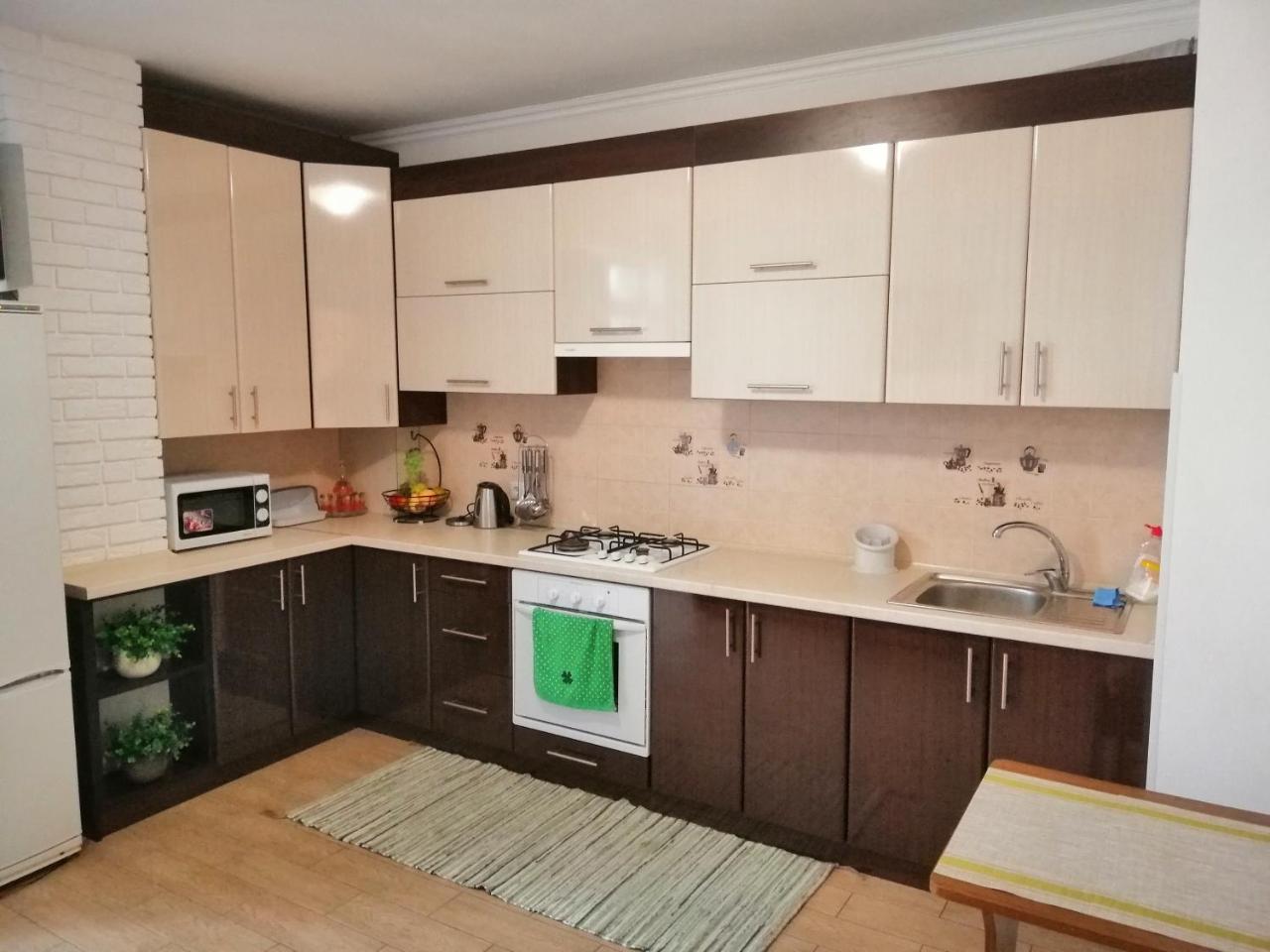 Вулиця Дрогобицька 10В Truskavets Buitenkant foto